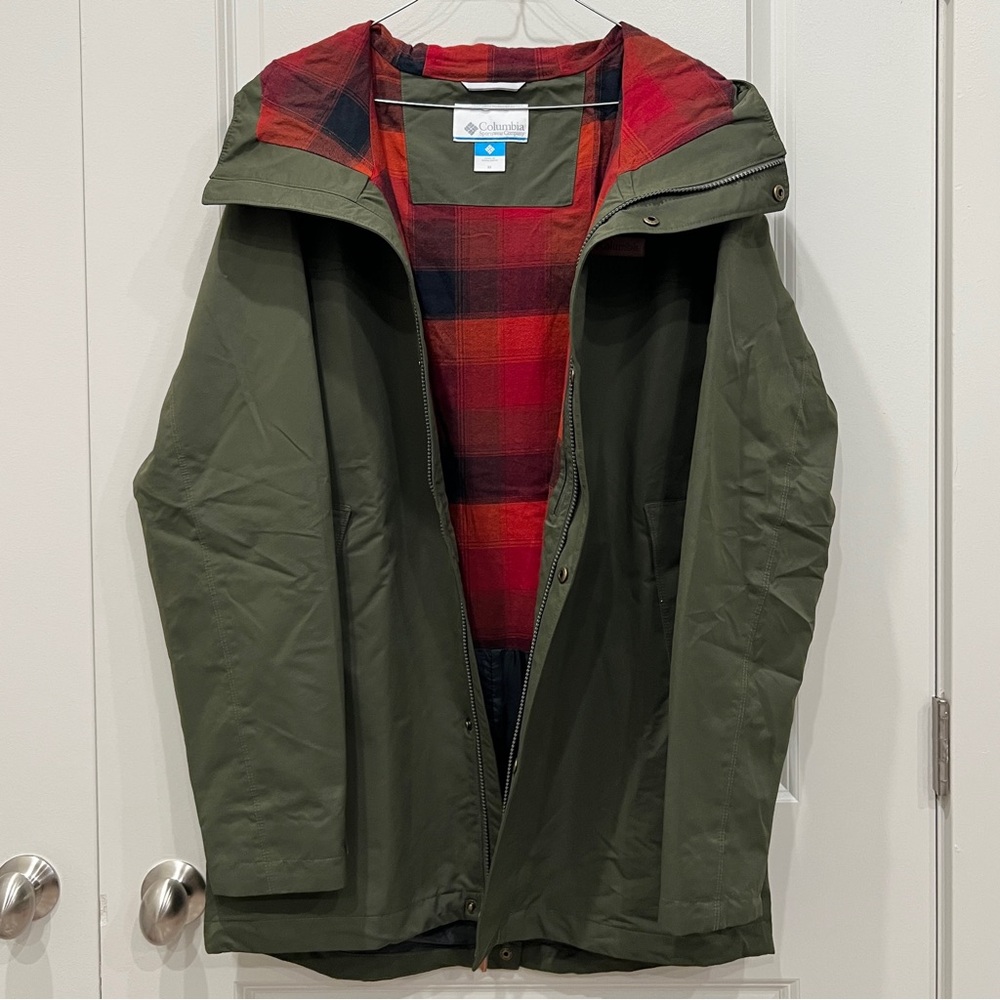 COLUMBIA Men’s Green Hooded Flannel Lined Jacket